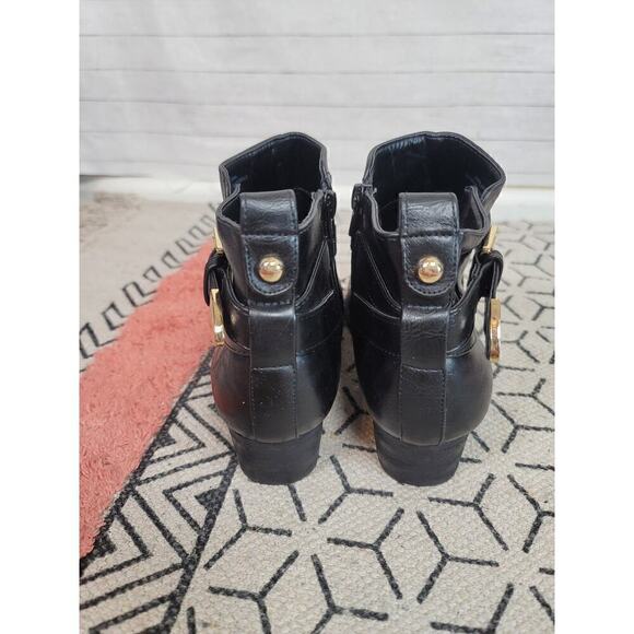 UNISA PHILLIPPA BLACK ANKLE BOOTIES W SIDE BUCKLE DETAILS, SZ 8.5 - Picture 8 of 16